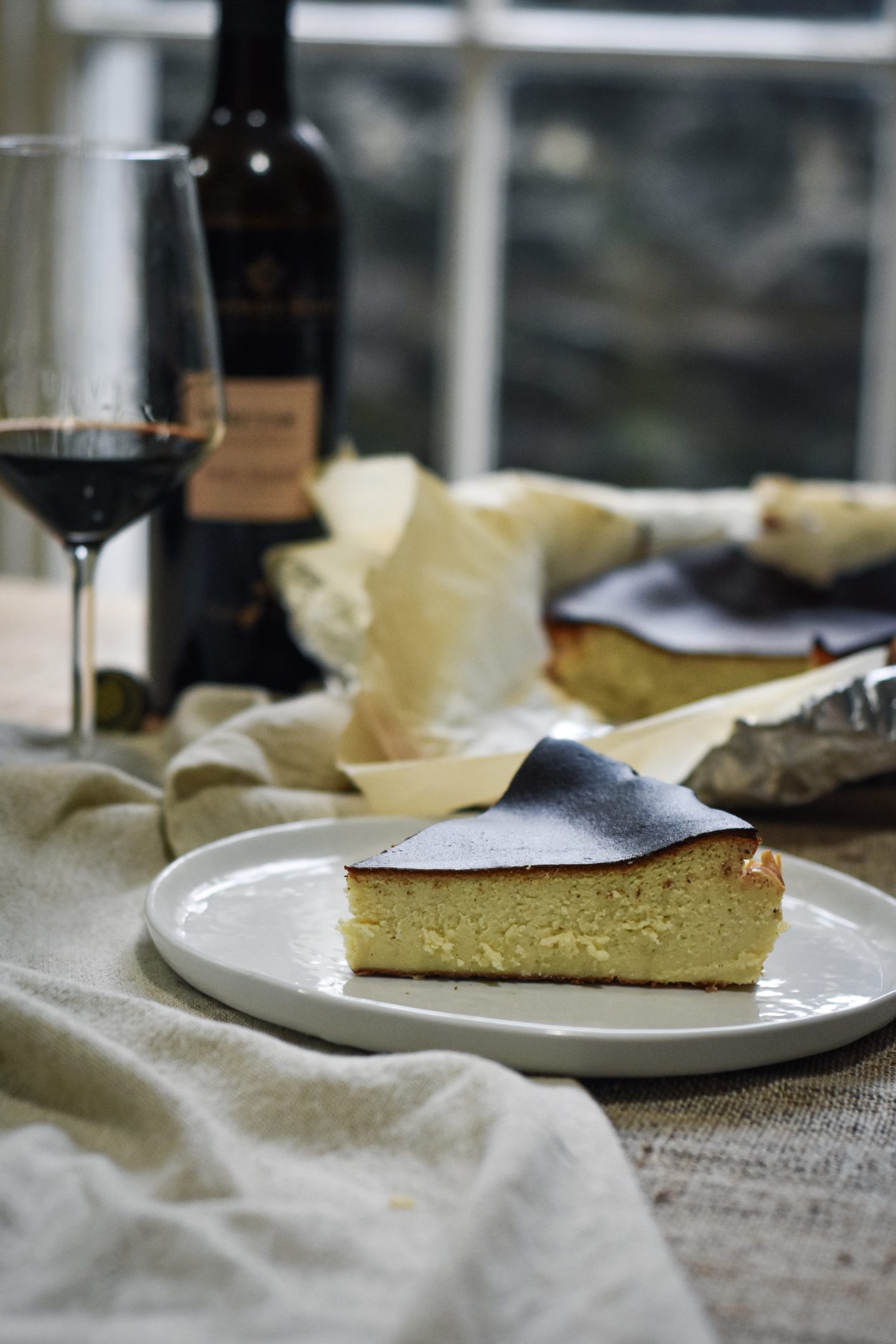 Basque Cheesecake (Tarta de Queso) - Gimme Some Oven